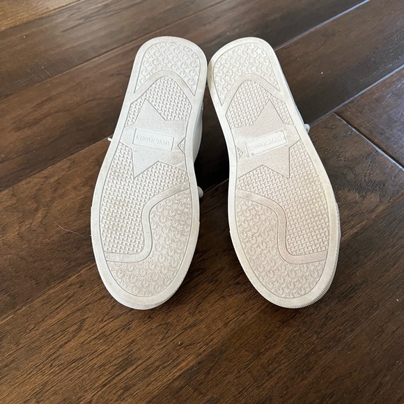 🔥Girls Pink Star Shoes size 4 - Picture 6 of 10